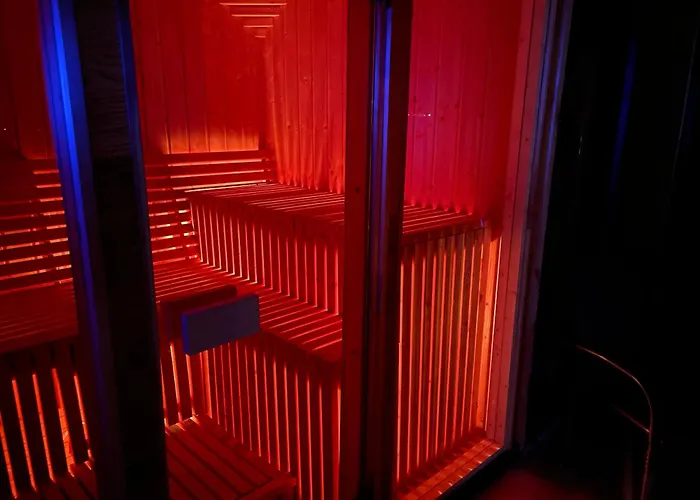 Samsara Kolo Miedzygorza Z Sauna I Klimatyzacja בית נופש